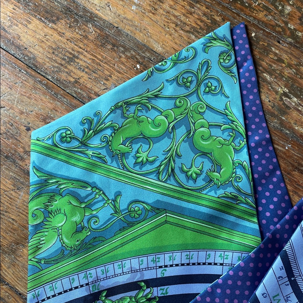 Hermès Silk Maxi Twilly Cut Scarf Astrology Zodiac Pois (Dies et Hore) 2016 - Picture 3 of 6